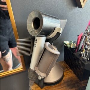 Dyson Supersonic professional blow dryer